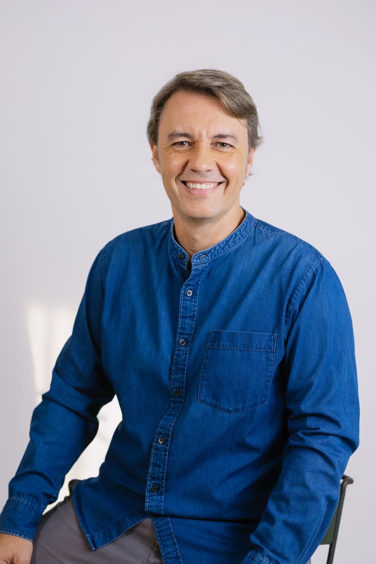 Pedro Lira